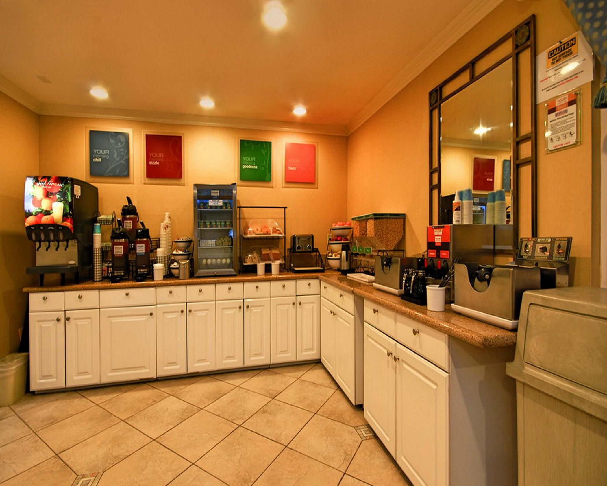 Comfort - West Angeles Inn