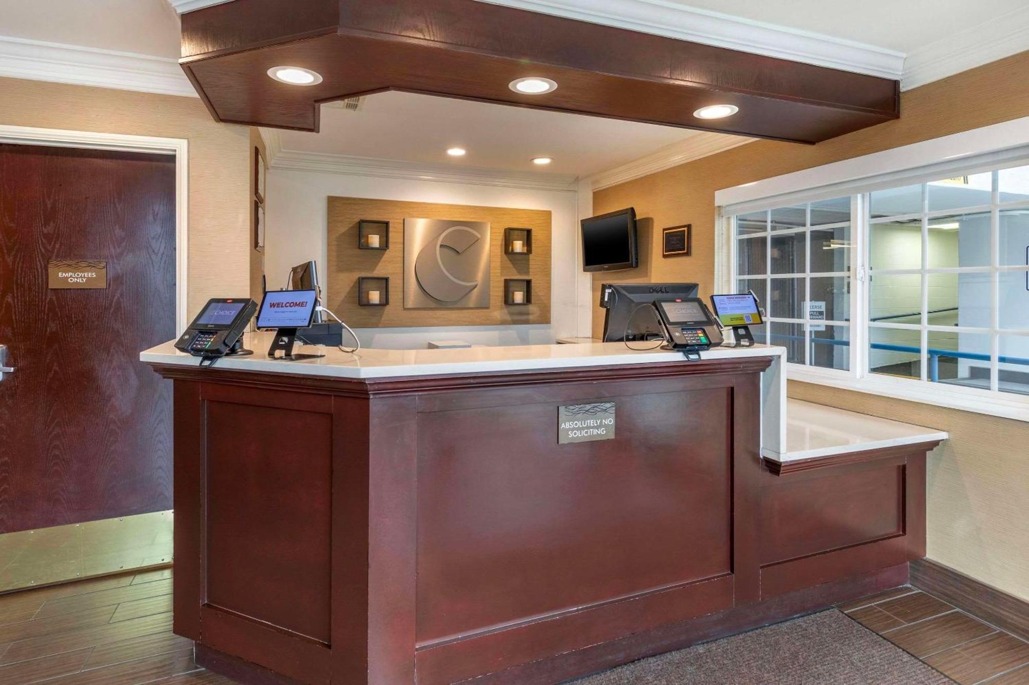 Comfort - West Angeles Inn