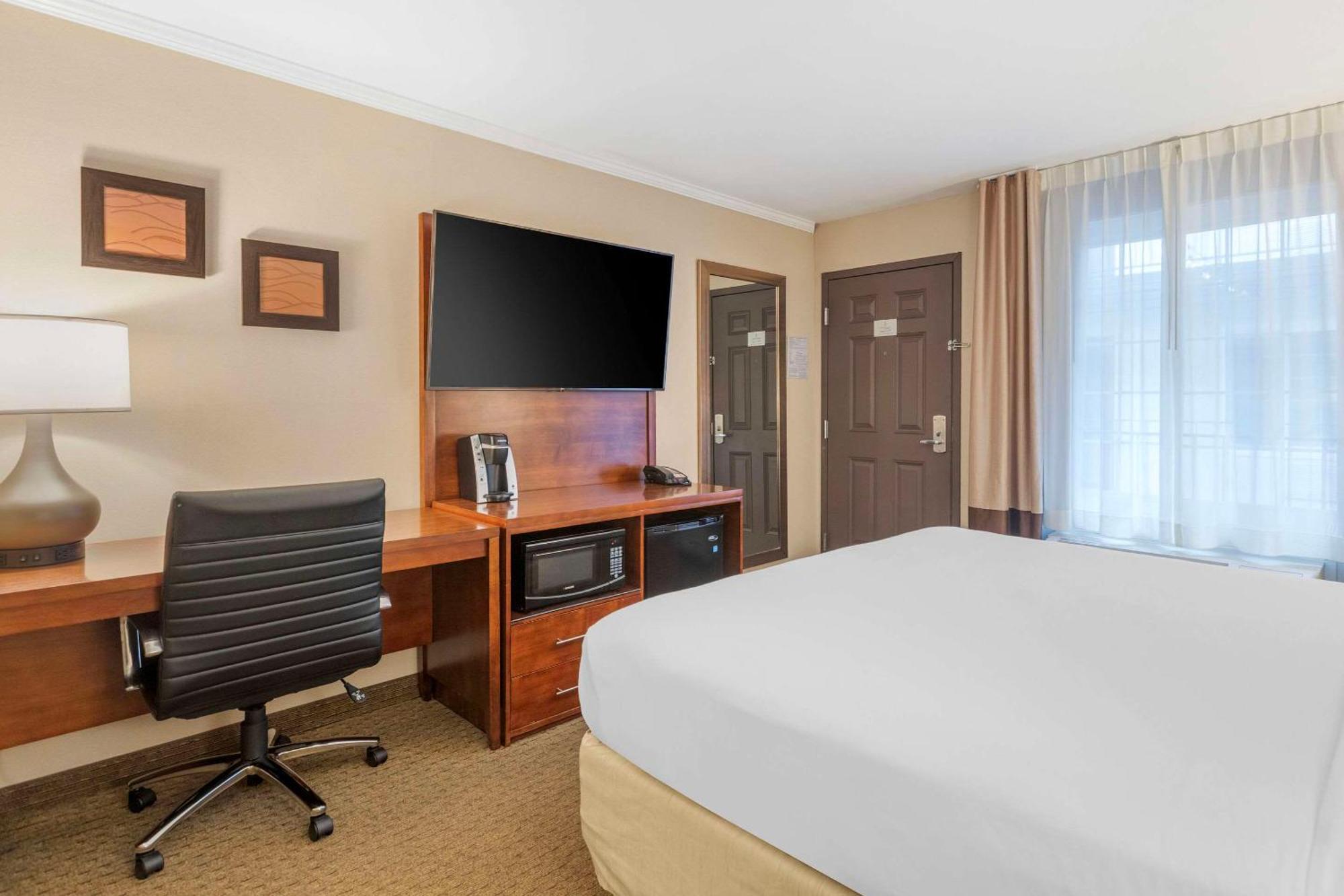 Comfort - West Angeles Inn 2*