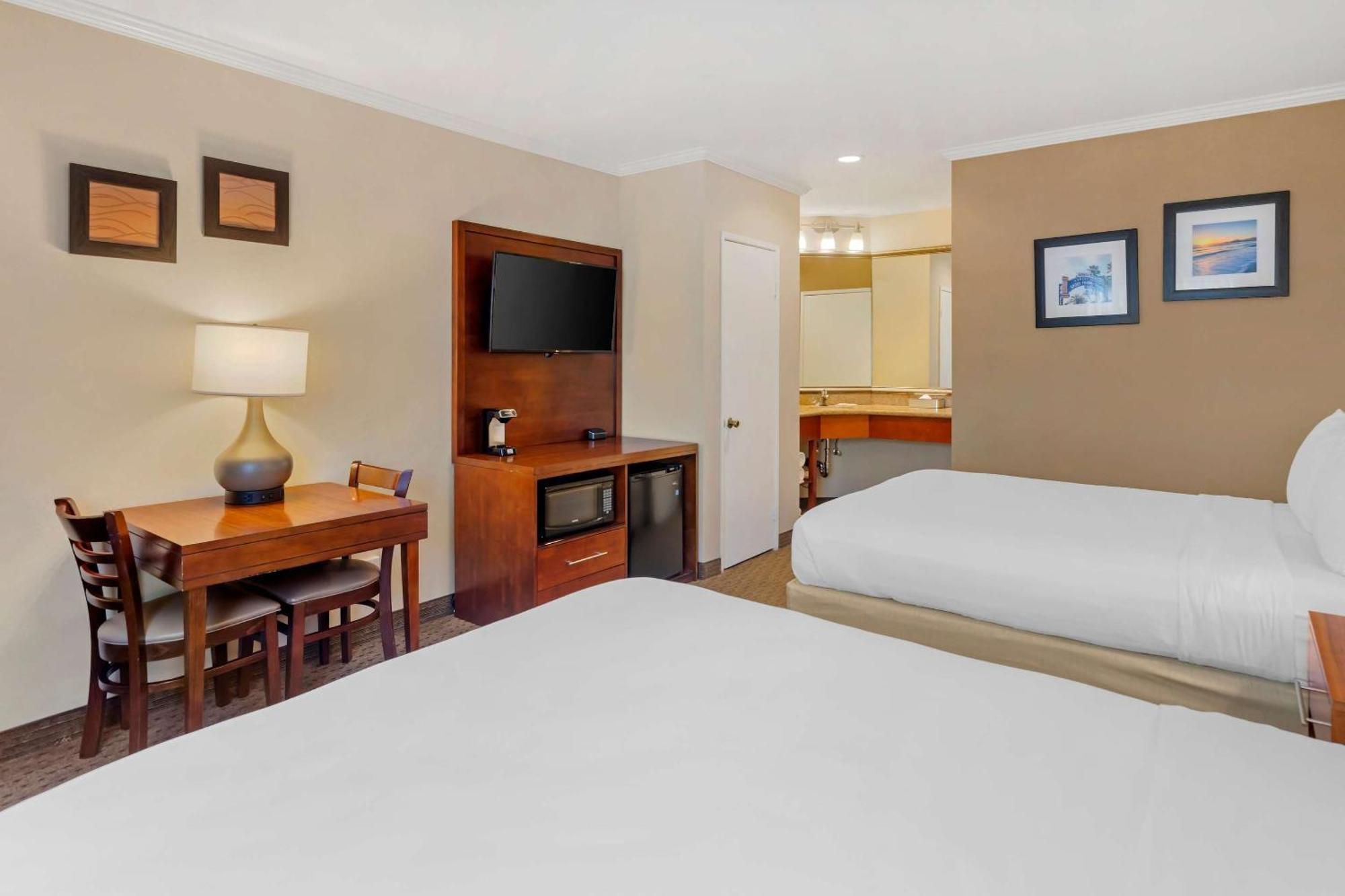 Comfort - West Angeles Inn