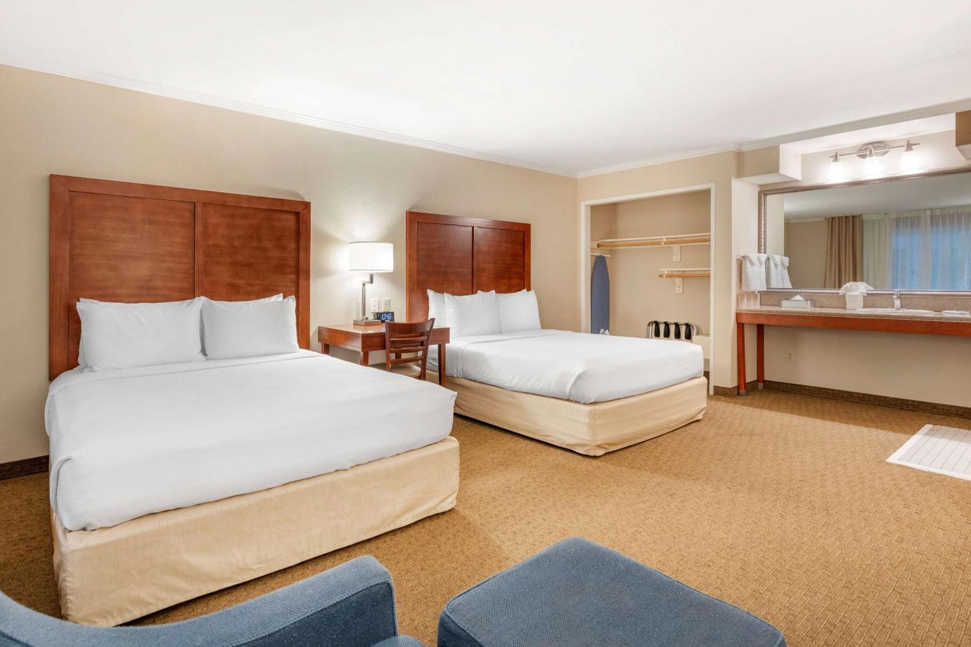Comfort - West Angeles Inn