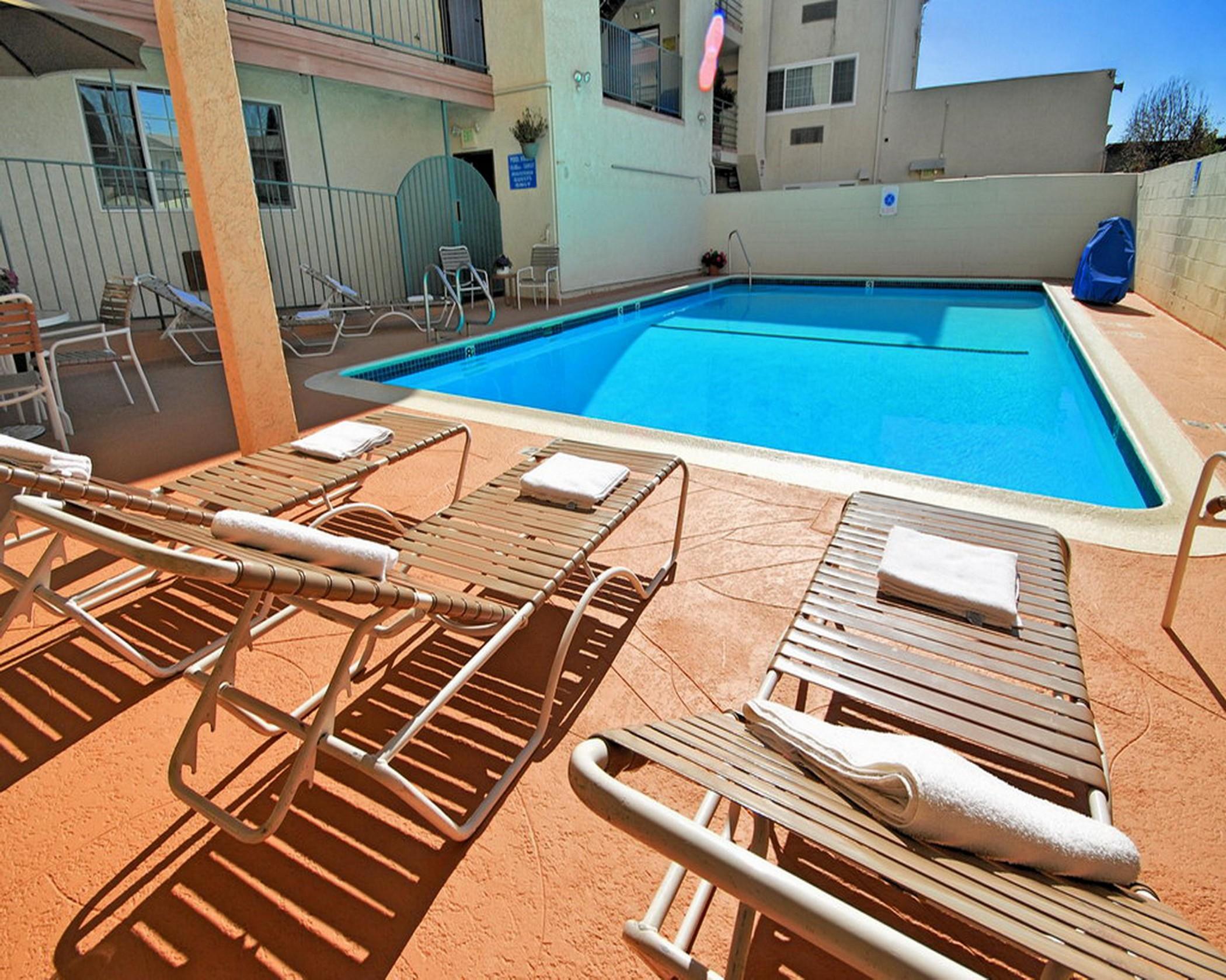 Comfort - West Angeles Mini-hôtel 2*