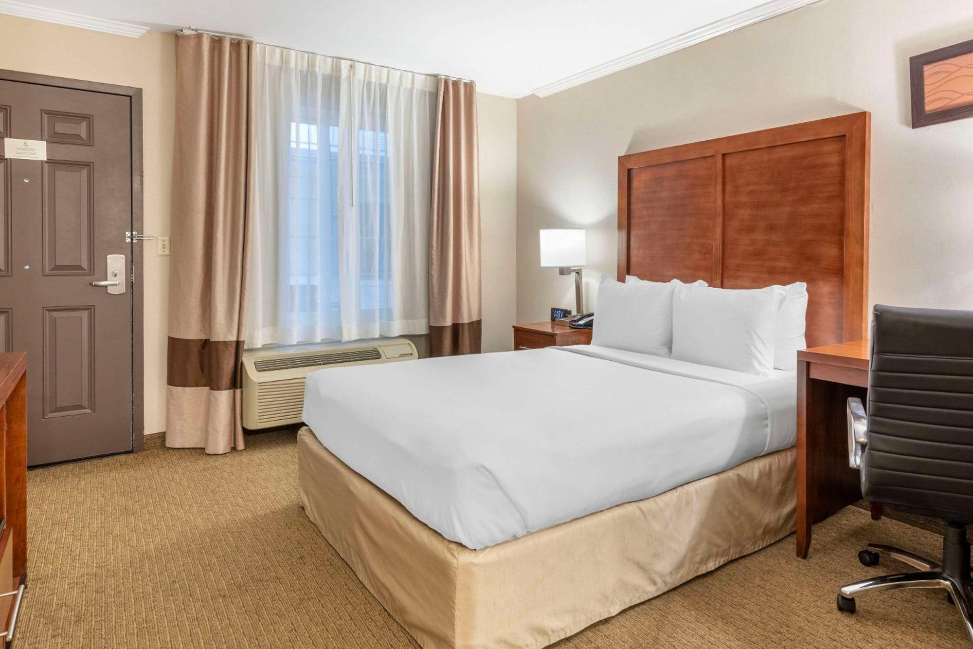 Comfort - West Angeles 2* Santa Monica