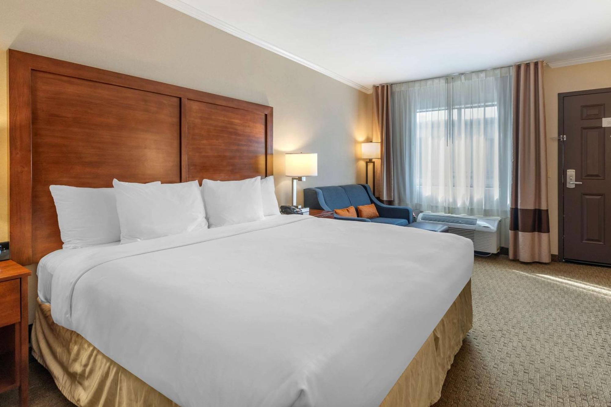 Comfort - West Angeles 2*